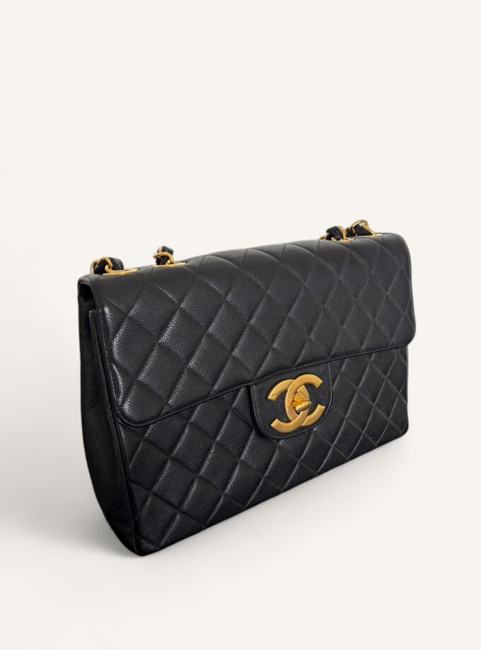 Chanel Jumbo Vintage black caviar leather bag
